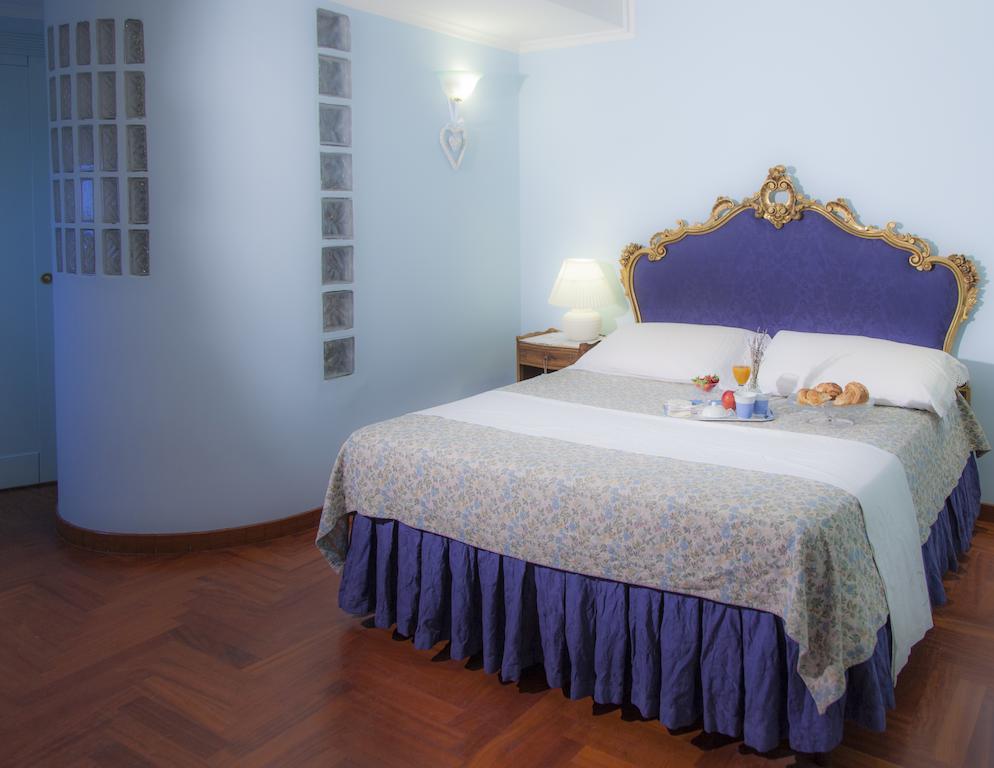 La Dolce Vista - B&B Di Charme Manfredonia Szoba fotó