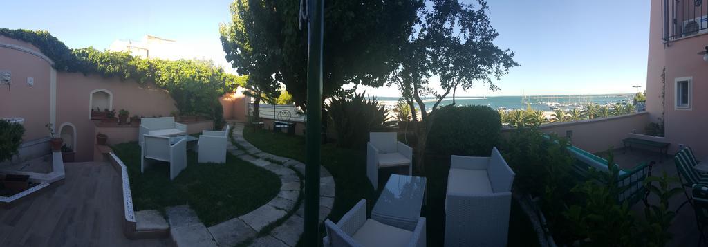 La Dolce Vista - B&B Di Charme Manfredonia Kültér fotó
