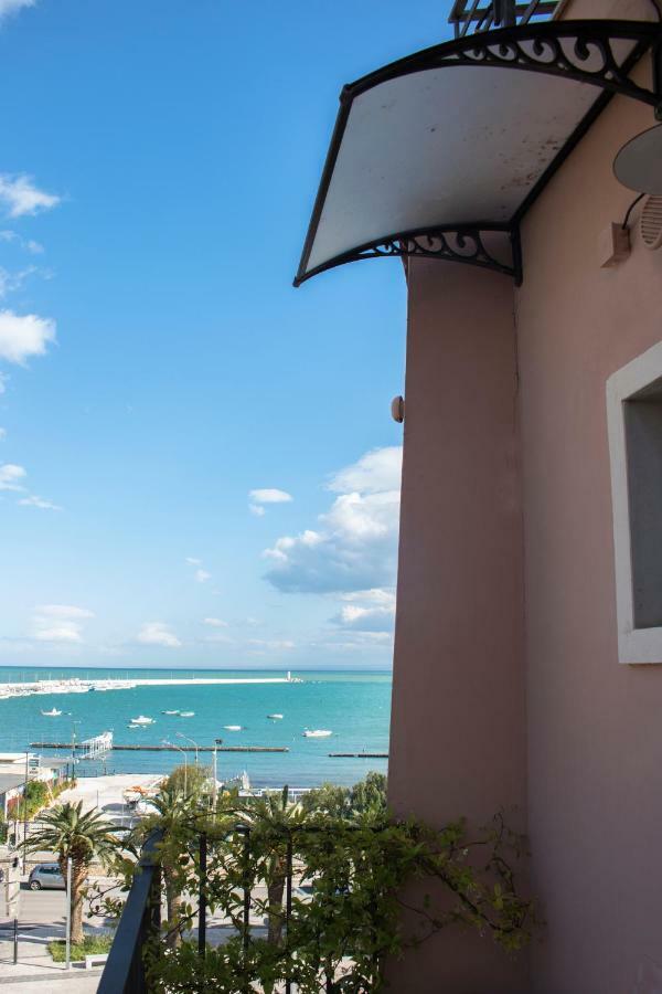 La Dolce Vista - B&B Di Charme Manfredonia Kültér fotó
